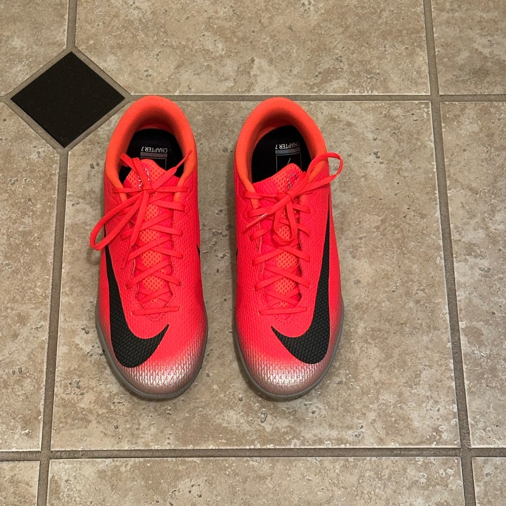 Nike Mercurial Vapor 12 CR7 Cleats